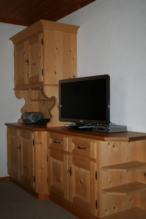 Hus Pravis Apartment Klosters Luaran gambar