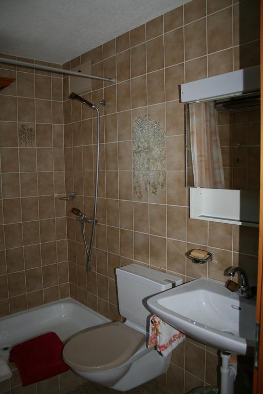 Hus Pravis Apartment Klosters Luaran gambar